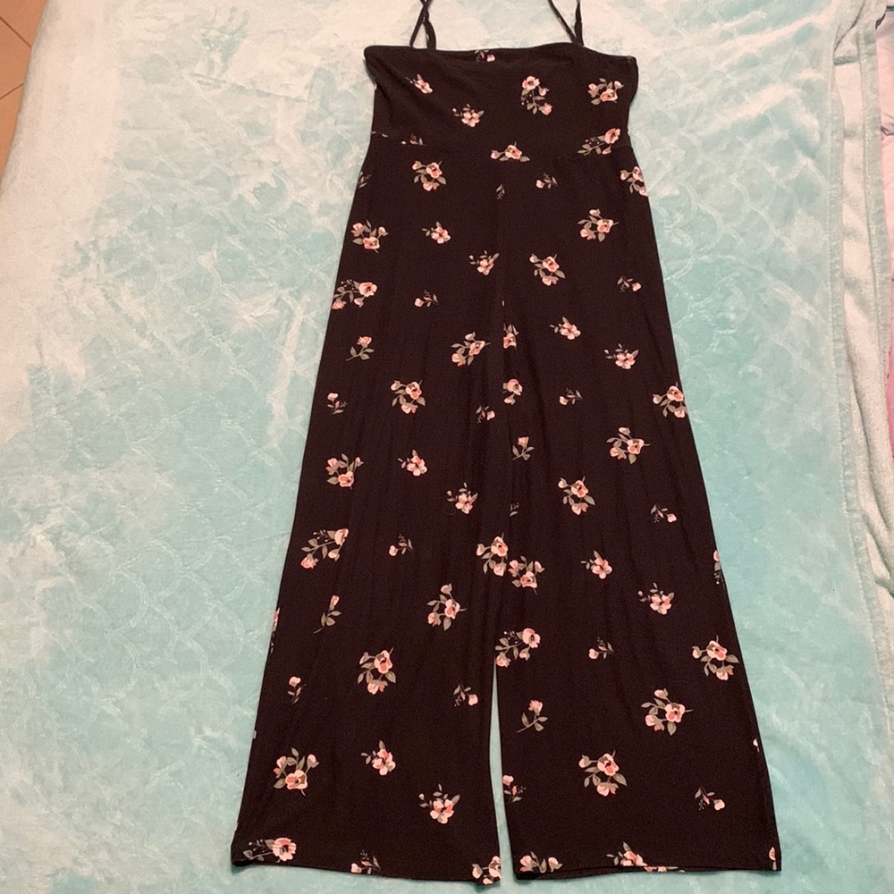 black floral pattern jumper
